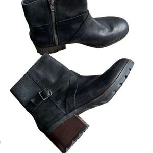 Sorel Black Ankle Boots